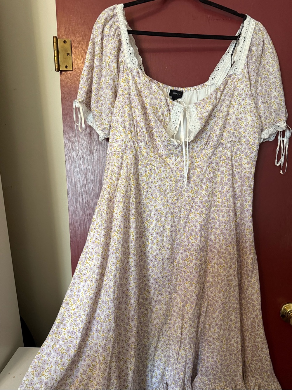 1X Forever 21 Cottagecore Floral Lace Trim Dress